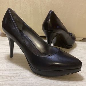 Nine West Plateau Black Leather Stiletto Platform Pumps Heels